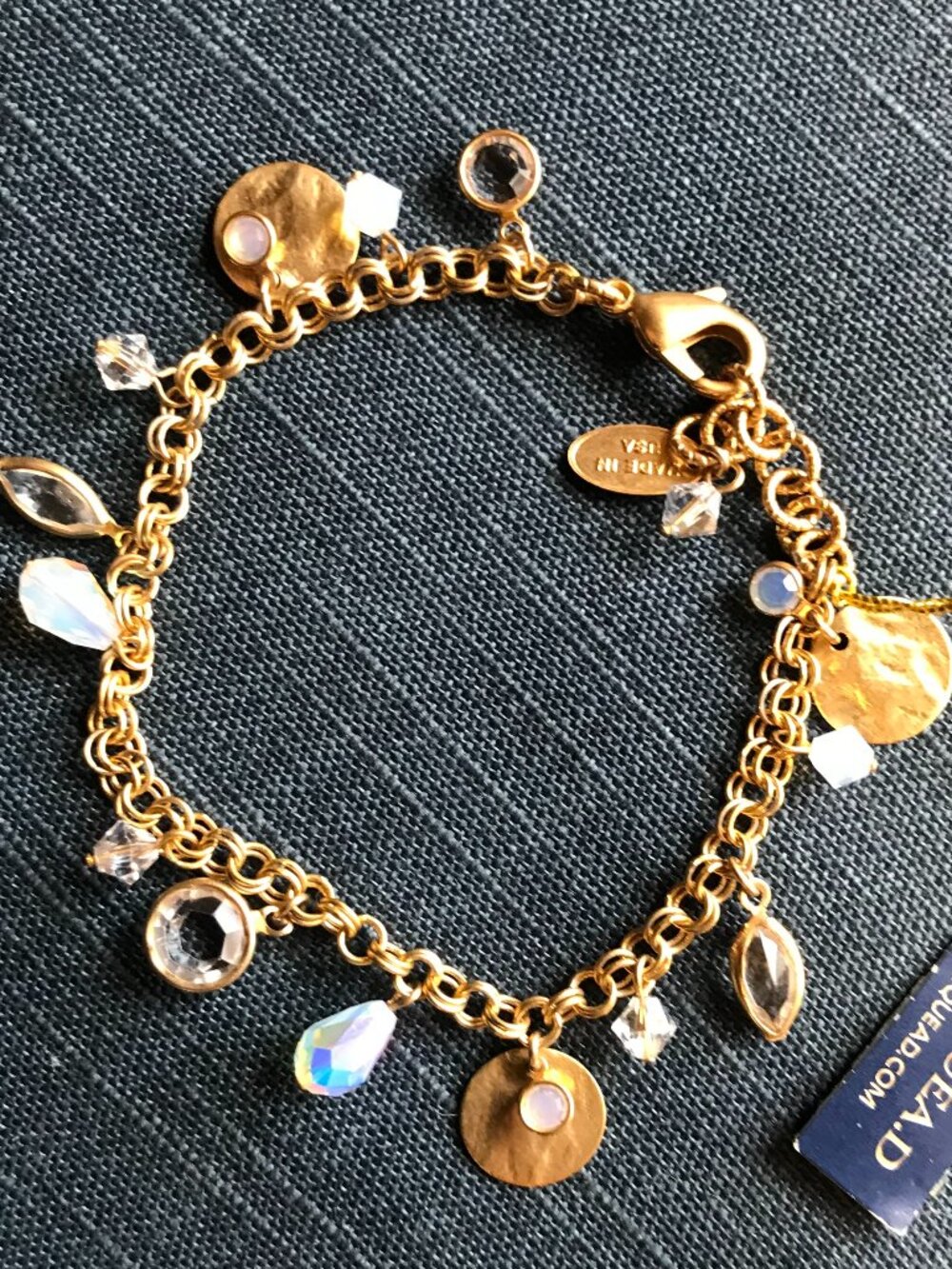 ✨ NWT Niquea.D Gold Tone Charm Bracelet ✨